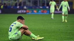 Bermain di Stadion San Siro, Barcelona harus mengakui tim tuan rumah Inter Milan dengan skor 3-4. (PIERO CRUCIATTI/AFP)