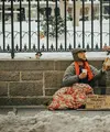 Zodiak yang Suka Membantu Orang Lain Tanpa Banyak Bicara, Apakah Kamu Salah Satunya? (Jon Tyson/Unsplash)