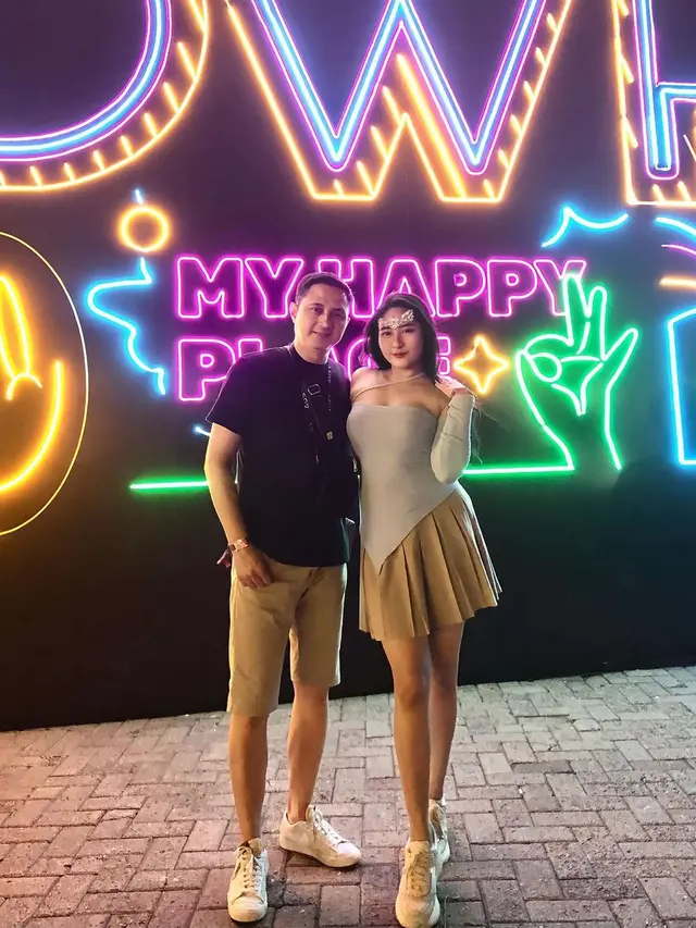 [Fimela] Ricky Subagja dan Cica Andjani