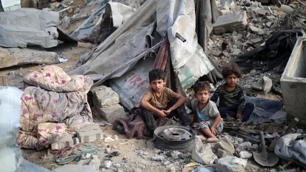 Meningitis Ancam Kesehatan Anak-anak di Gaza