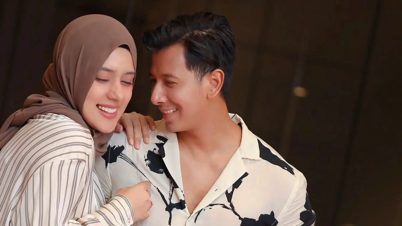 Potret romantis Fairuz A Rafiq dan Sonny Septian