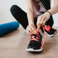 ilustrasi sepatu olahraga | pexels.com/@karolina-grabowska