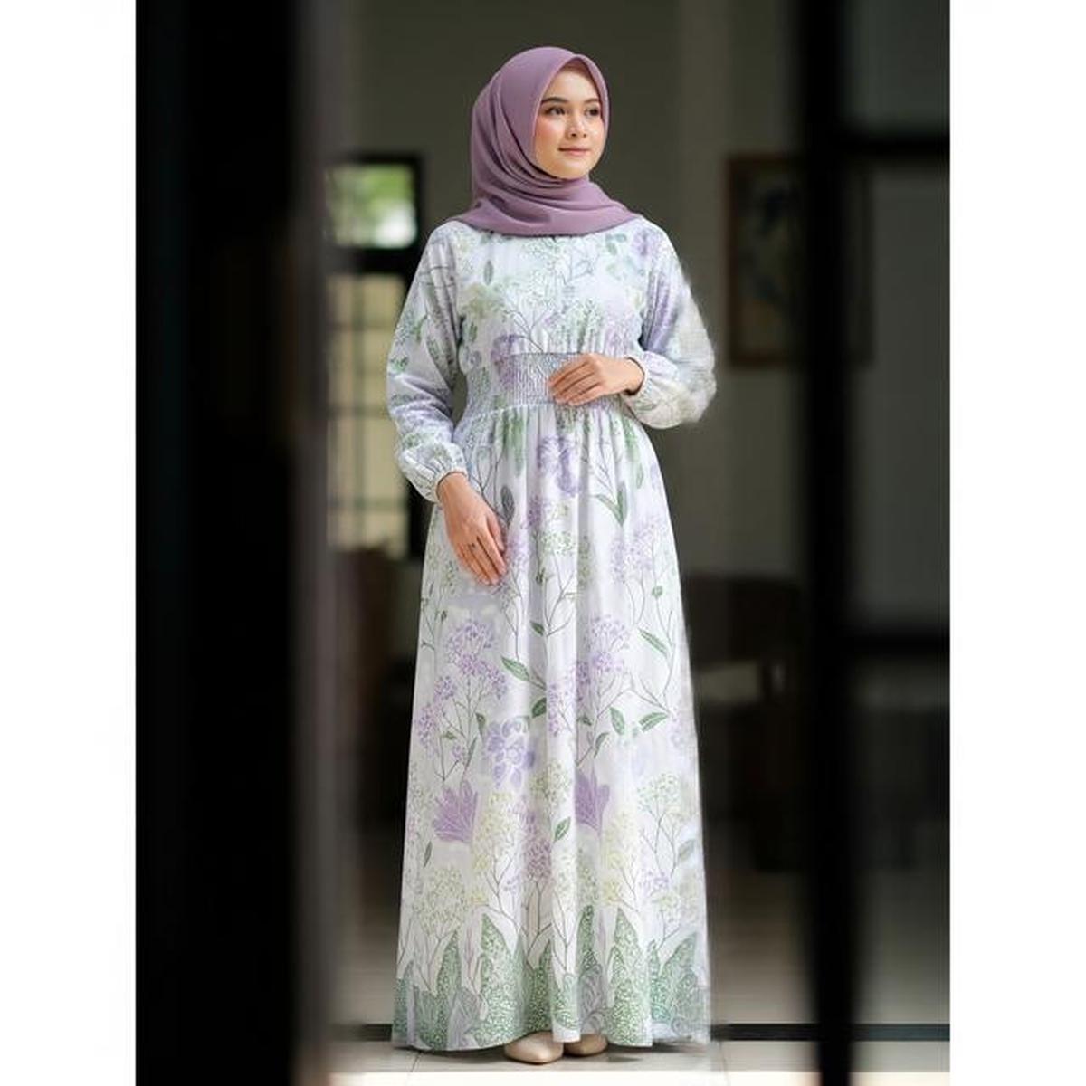 8 Model Gamis Batik Motif Bunga Pastel, Cocok Jadi Tren Busana Muslimah di 2026