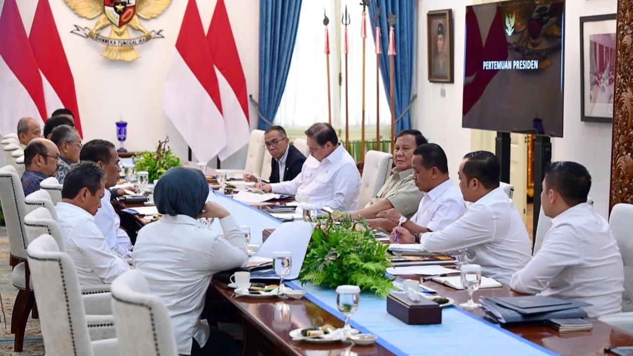 Prabowo Kumpulkan Anggota Kabinet-Eselon I, Beri Taklimat Kebijakan Pemerintah hingga Situasi Terkini