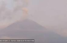 Gunung Semeru Erupsi 7 Kali, Tinggi Letusan Capai 1.000 Meter