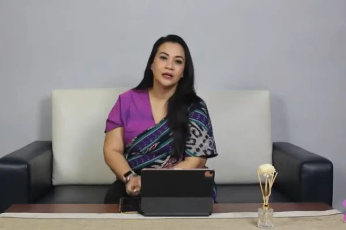 Zoya Amirin