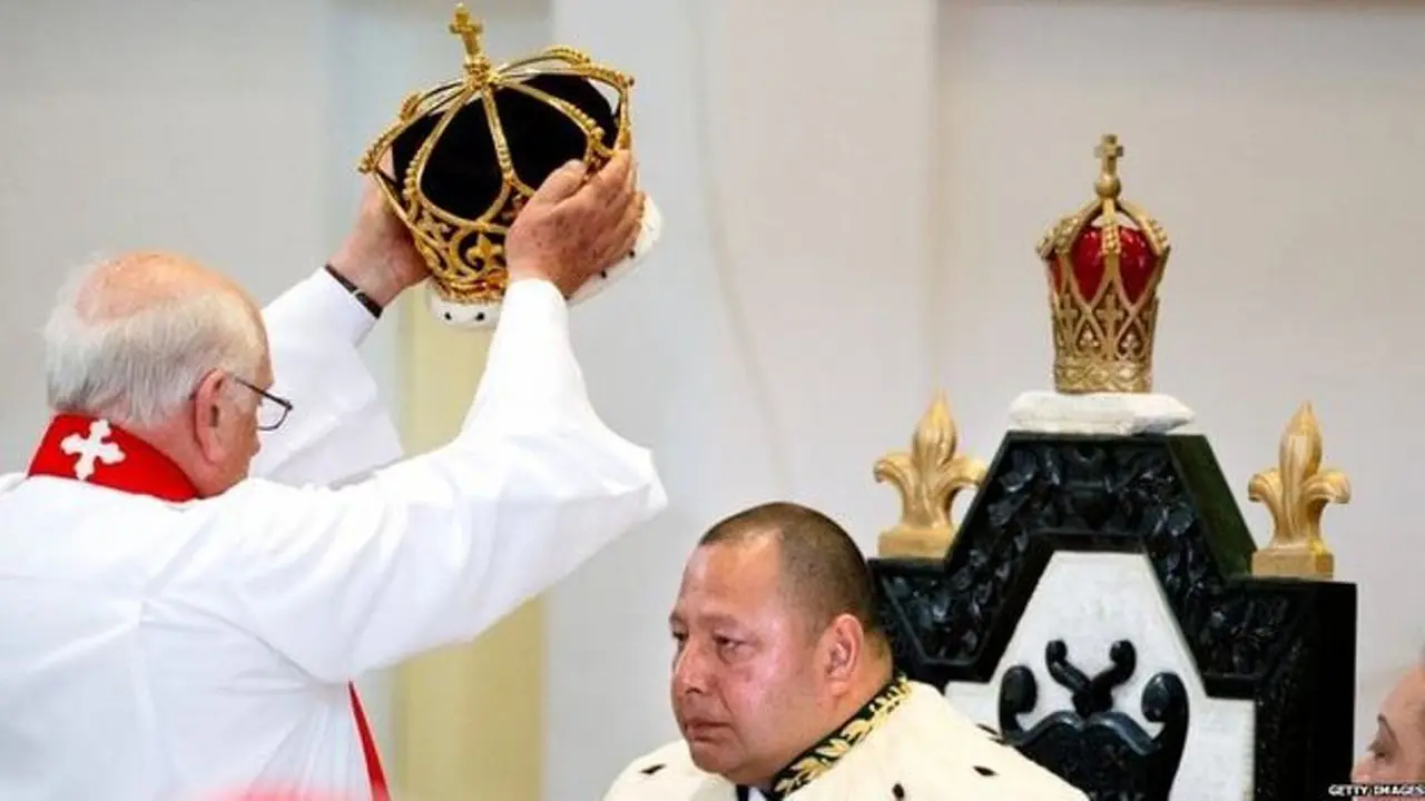 Wisatawan Berdatangan Saksikan Penobatan Raja Tonga