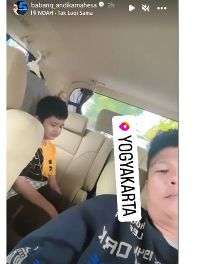 6 Potret Kedekatan Anak Andika Kangen Band dan Ayu Kartika saat Liburan di Jogja