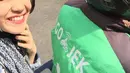 Meskipun panas dan silau nyatanya bukan jadi halangan besar bagi Natasha Rizki  (Source: IST)