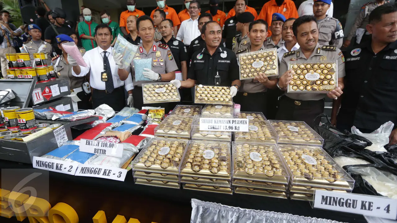 20160413-Polda Metro Ungkap Modus Baru Jaringan Bandar Narkoba Internasional-Jakarta