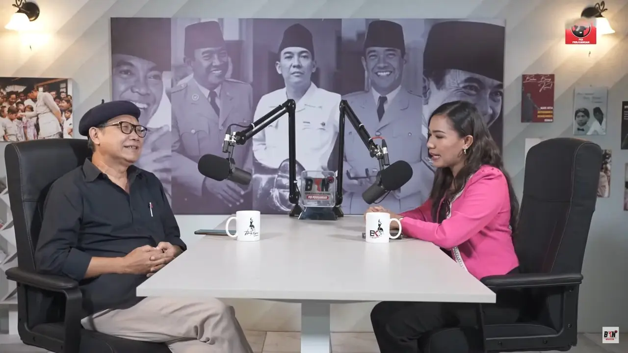 Jurnalis senior Trias Kuncahyono yang tayang dalam rangkaian Bulan Bung Karno Youtube Badan Kebudayaan Nasional PDI Perjuangan, Rabu (7/6/2023). (Liputan6.com/ ist)
