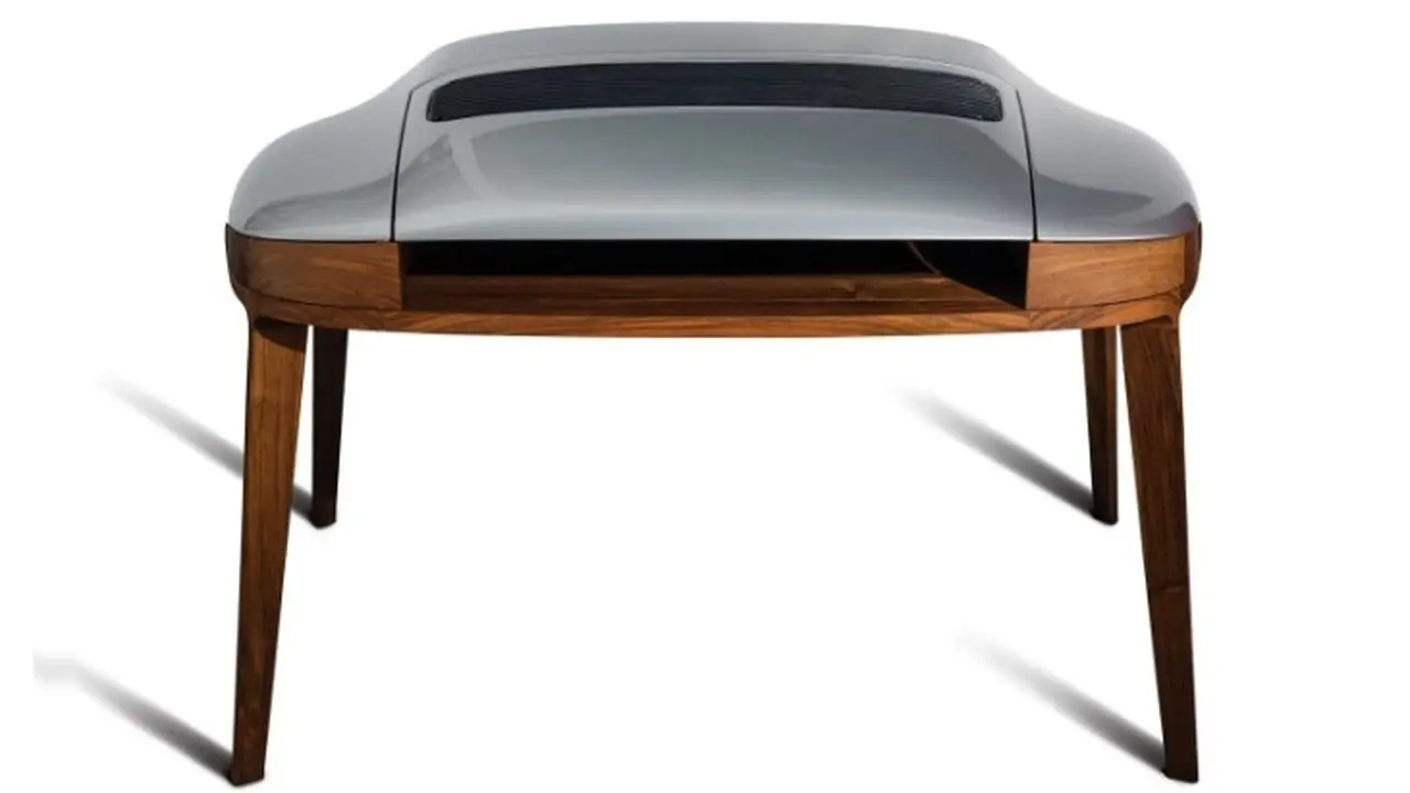 Meja Porsche