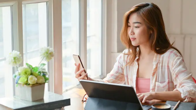 Kenapa Sih Orang Membeli Smartphone Mahal di Atas 6 Jutaan?