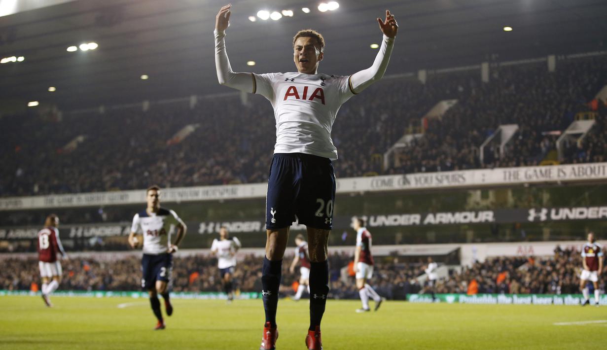 Pemain Tottenham Hotspurs, Dele Alli menyumbangkan satu gol untuk kemenangan timnya atas Burnley 2-1 pada lanjutan Premier League di White Hart Lane, (18/12/2016). (Action Images via Reuters/Paul Childs)