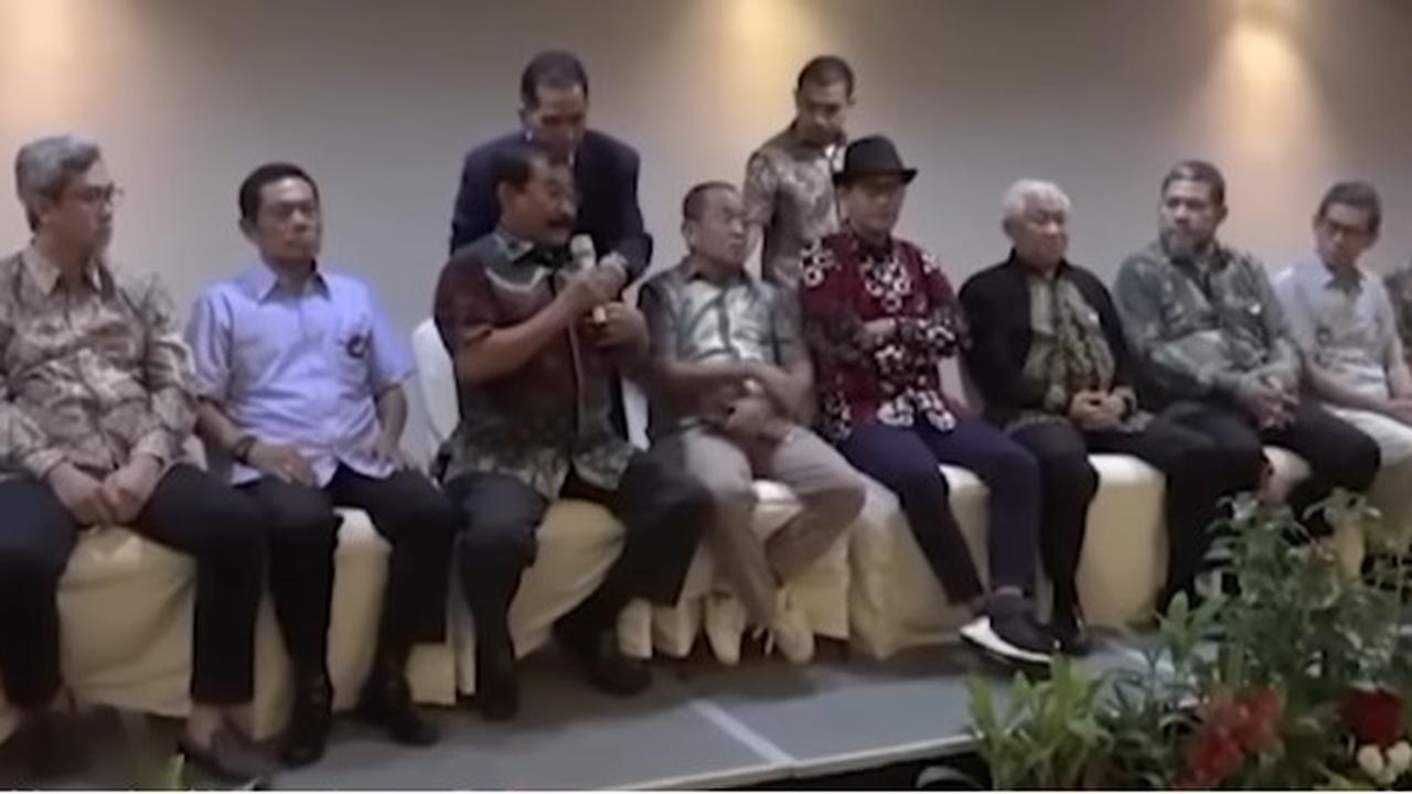 Konferensi Pers Acara Diskusi