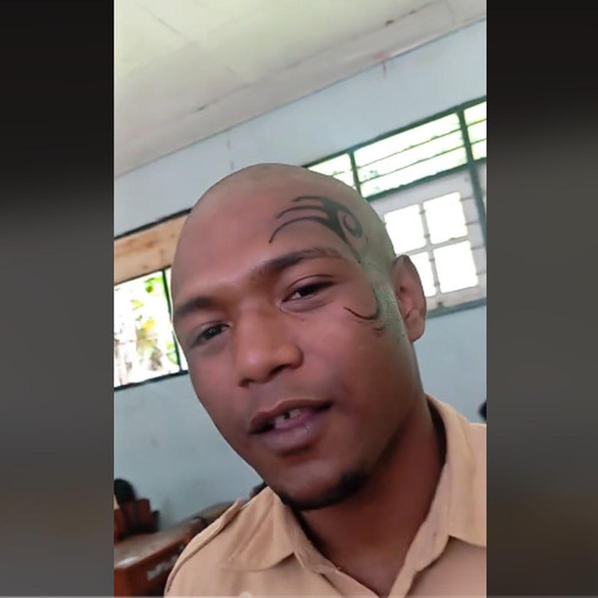 Siswa Ini Mirip Petinju Mike Tyson Bikin Heboh Satu Kelas