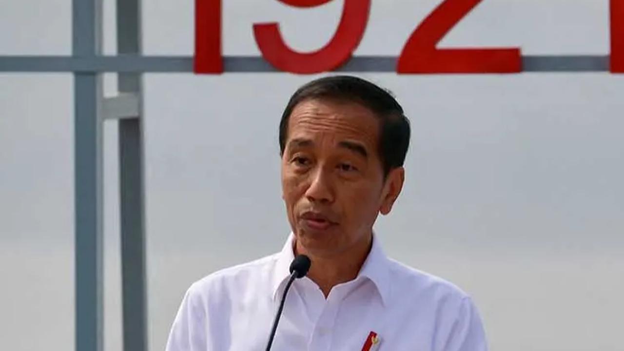 Perputaran Uang Makin Kering, Jokowi: Jangan-Jangan Banyak Dipakai untuk Beli SBN