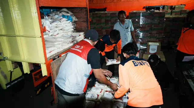 TelkomGroup Salurkan Bantuan Rp1,3 Miliar untuk Warga Terdampak Gempa NTT