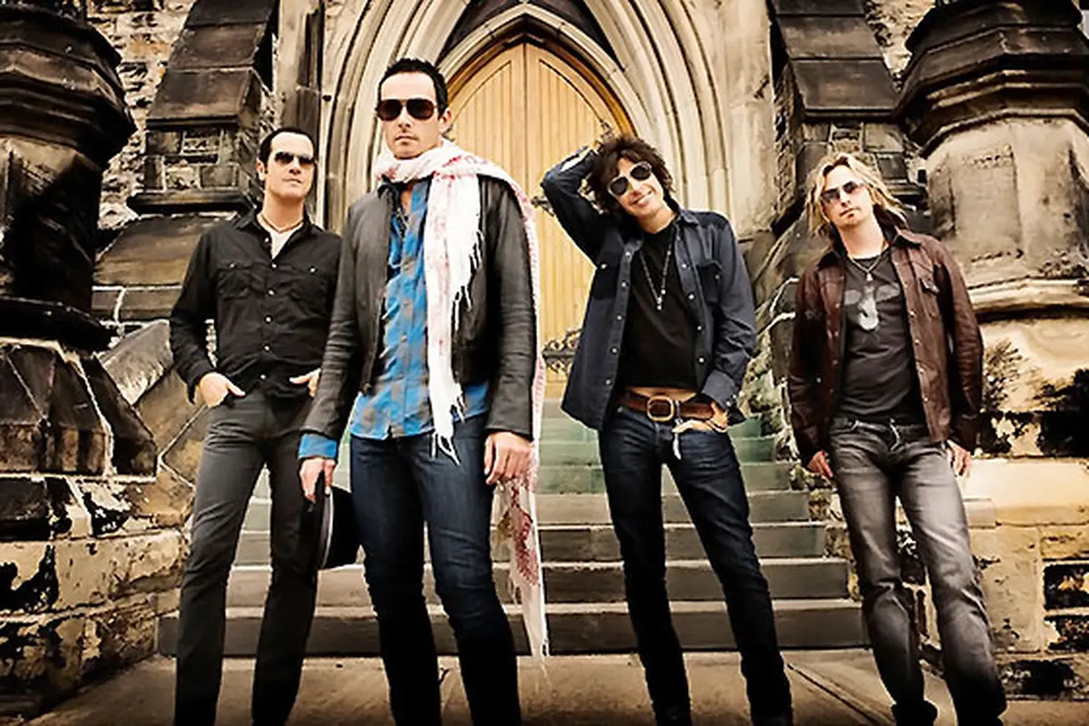 stone-temple-pilots-130906c.jpg