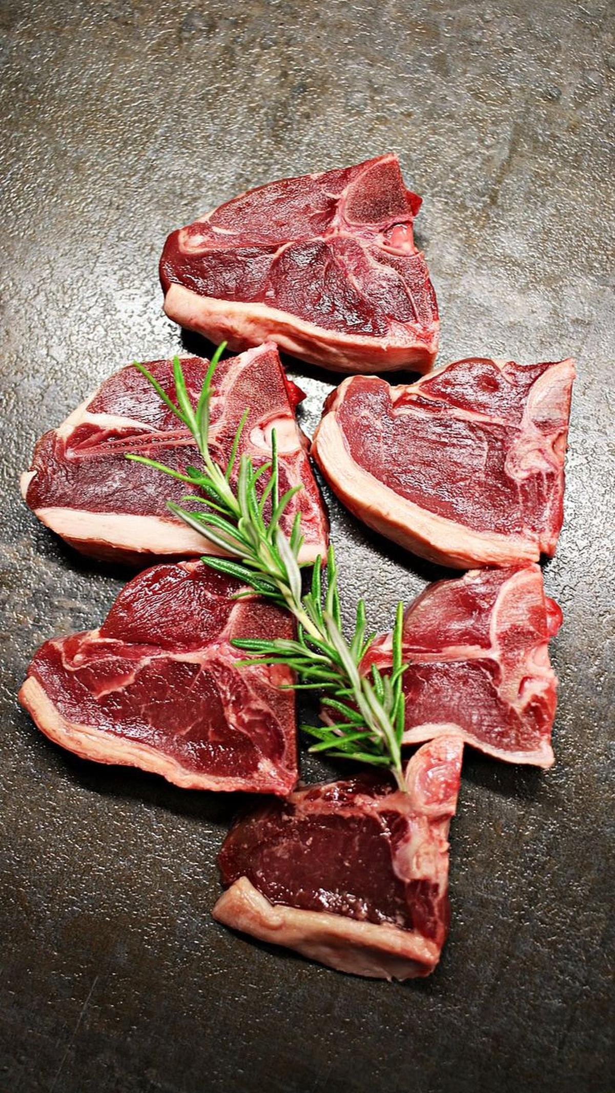 12. Daging sapi