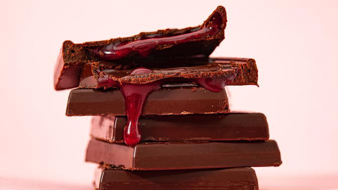 Ilustrasi cokelat. (Photo by Michele Blackwell on Unsplash)