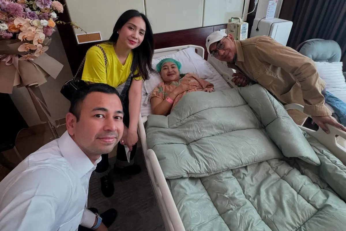 6 Potret Detik-detik Mpok Alpa Lahirkan Anak Kembar, Wajah dan Nama Belum Diungkap