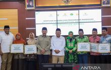 Fakta Unik: 50 Madrasah di Jepara Terima Bantuan Laptop dari Baznas, Tingkatkan Mutu Pendidikan Digital!