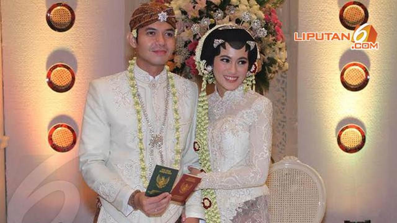4 Artis Ini Pernah Tampil Pakai Paes Jawa Hijab, Alyssa SoebandonosaatMenikah