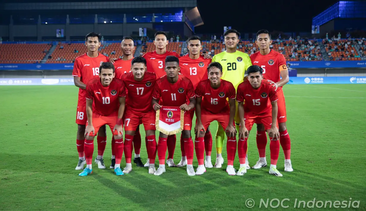 <p>Gol kemenangan Timnas Indonesia U-24 dicetak oleh Ramai Rumakiek pada menit ke-58 dan Hugo Samir pada menit ke-90+3. (Kredit Foto: NOC Indonesia/Naif Al&rsquo;As)</p>