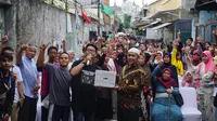 Ratusan pemuda pegiat anti-korupsi bersama warga Bukit Duri mendeklarasikan AMIN Muda Jakarta dalam agenda Deklarasi dan Orasi Bersama Rakyat (Dobrak) Lawan Korupsi. (Ist)