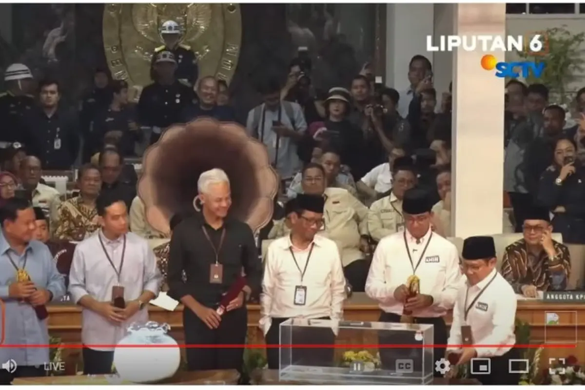 Para Capres-Cawapres Kompak Pakai Kemeja Tangan Panjang di Acara Pengundian Nomor Urut Pilpres 2024