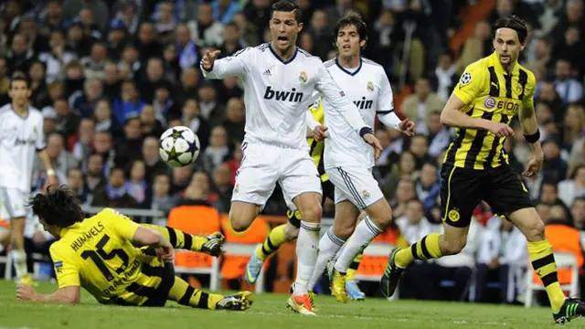 borussia-dortmund-vs-real-madrid-131208c