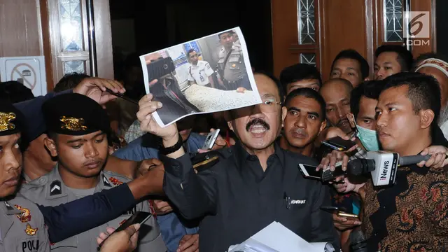 Luapan Ekspresi Fredrich Yunadi Usai Didakwa Halangi Penyidikan Kasus Setya Novanto