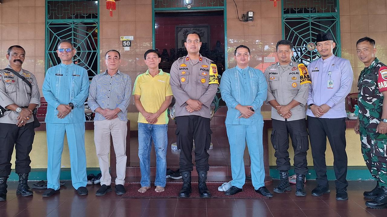 Personel TNI Polri Gelar Patroli Gabungan Amankan Pilkada Serentak di Pekanbaru