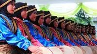 Menpar Arief Yahya memuji Reza Pahlevi, Kadispar Prov Nangroe Aceh Darussalam yang sukses melaunching Aceh International Rapai Festival.