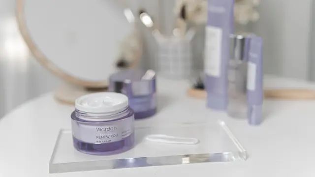 Review Wardah Renew You Series: Perawatan Wajah Cegah Kerutan dan Garis Halus, Bikin Kulit Glowing Alami