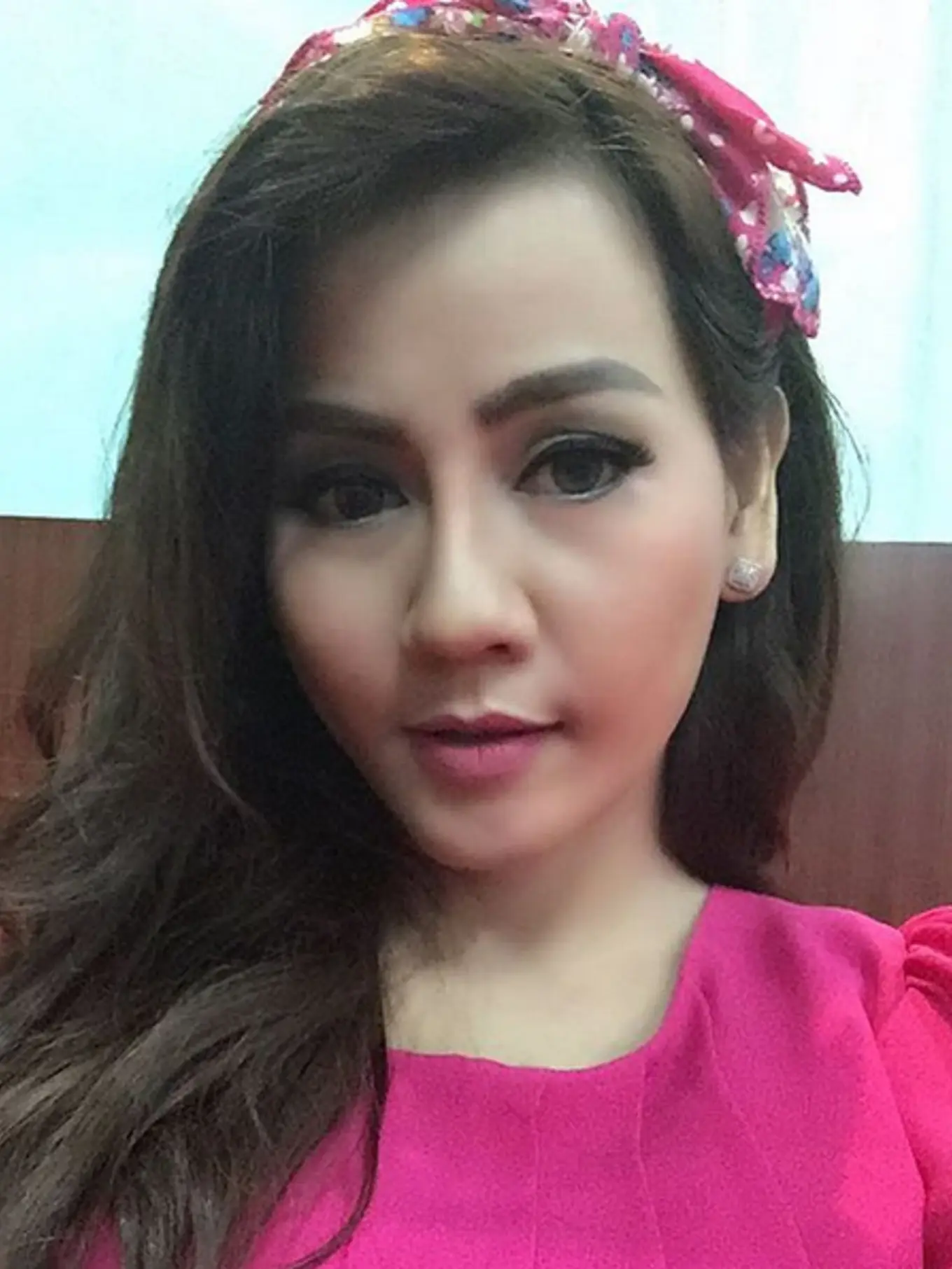 Sibuk, Nita Talia tetap Ambil Rapor Anak - Entertainment Fimela.com