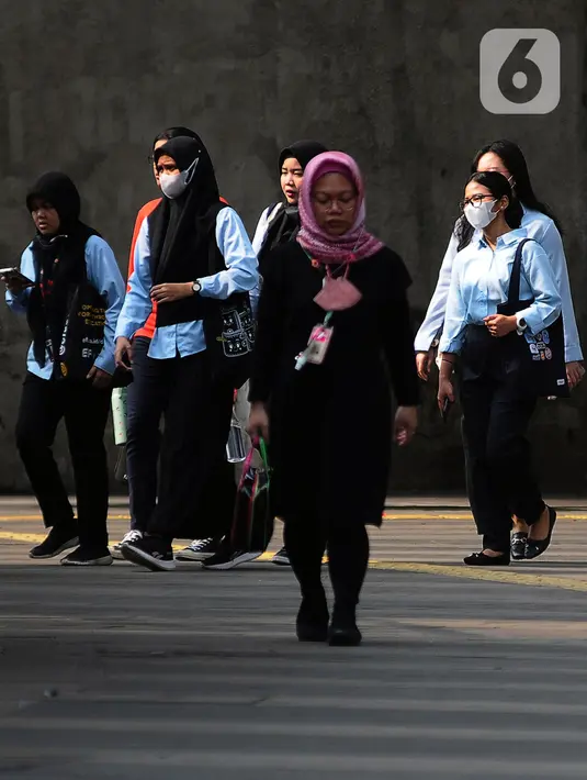 Kemudian pada tahun 2023 mengalami penurunan menjadi 7,75 persen. (merdeka.com/Imam Buhori)