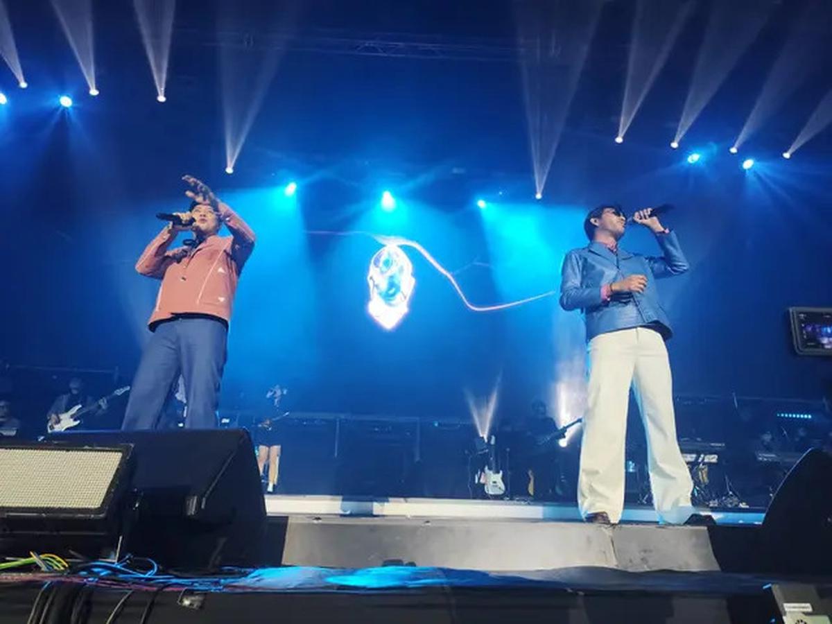 Ariel Noah Jadi Bintang Tamu Konser Yovie &amp; Nuno, Cerita Ditawari Jadi Vokalis