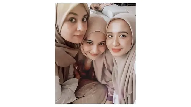 6 Potret Persahabatan Zaskia Sungkar, Shireen Sungkar, dan Laudya Cynthia Bella