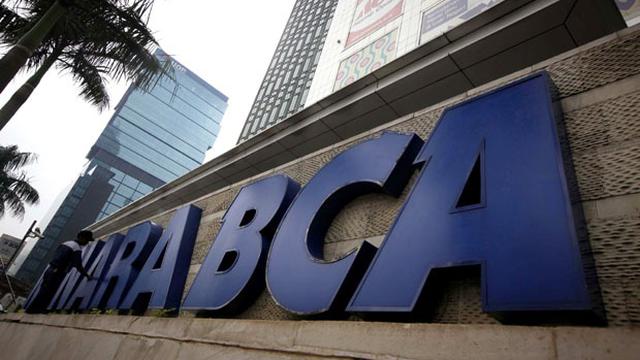 Terjun dari Lantai 56, Pria Tewas di Menara BCA Bentur Atap Lobi