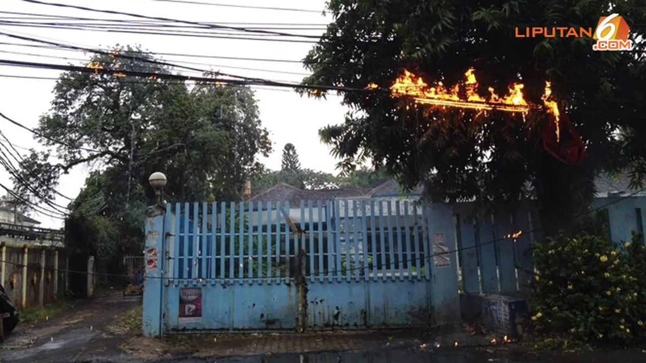 kabel-terbakar-131105c.jpg