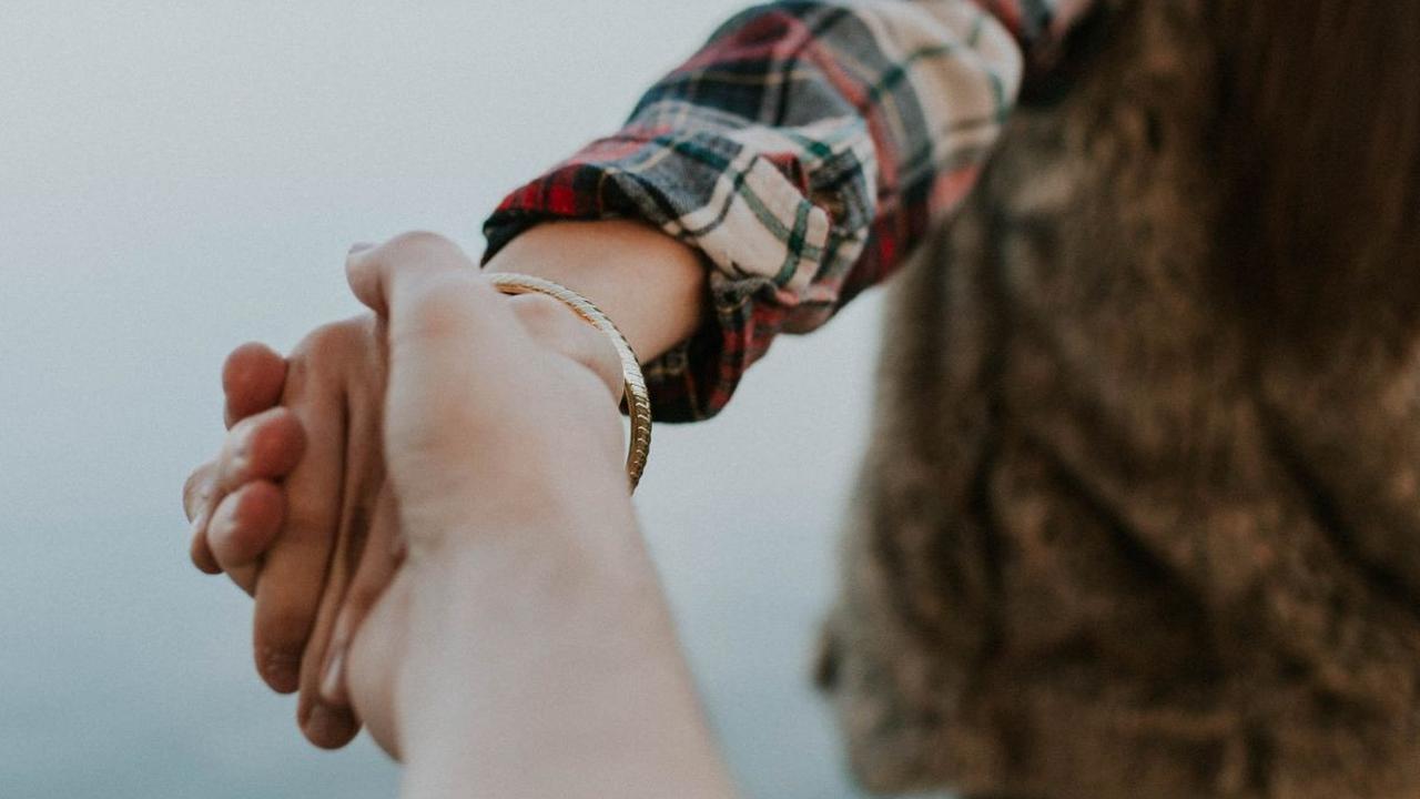 <b>Kata-Kata Galau untuk Pasangan LDR Luapkan Isi Hati</b>