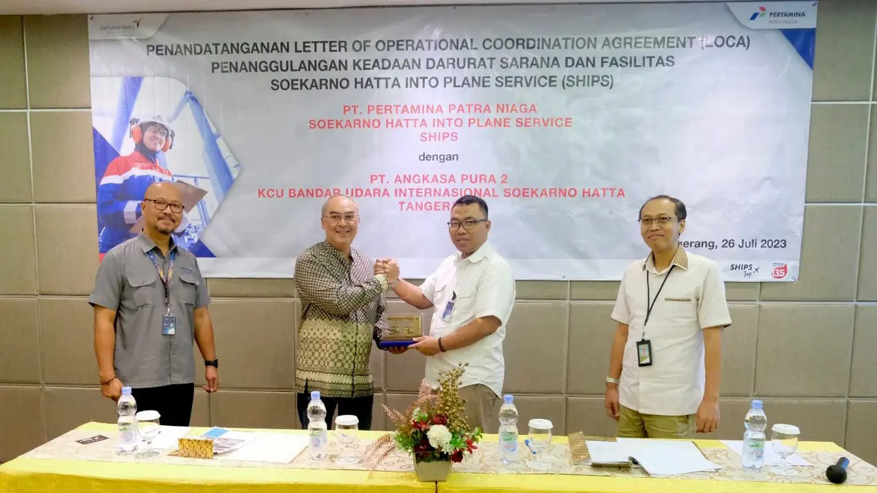 PT Pertamina bekerjasama dengan PT Angkasa Pura II terkait kerjasama penanggulangan keadaan darurat Soekarno Hatta Into Plane Service.