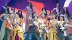 Frederika Alexis Cull (tengah) melambaikan tangan saat terpilih sebagai Puteri Indonesia 2019 di JCC, Jakarta, Jumat (8/3). Frederika Alexis Cull merupakan perwakilan Puteri Indonesia DKI Jakarta 1. (Fimela.com/Bambang E Ros)