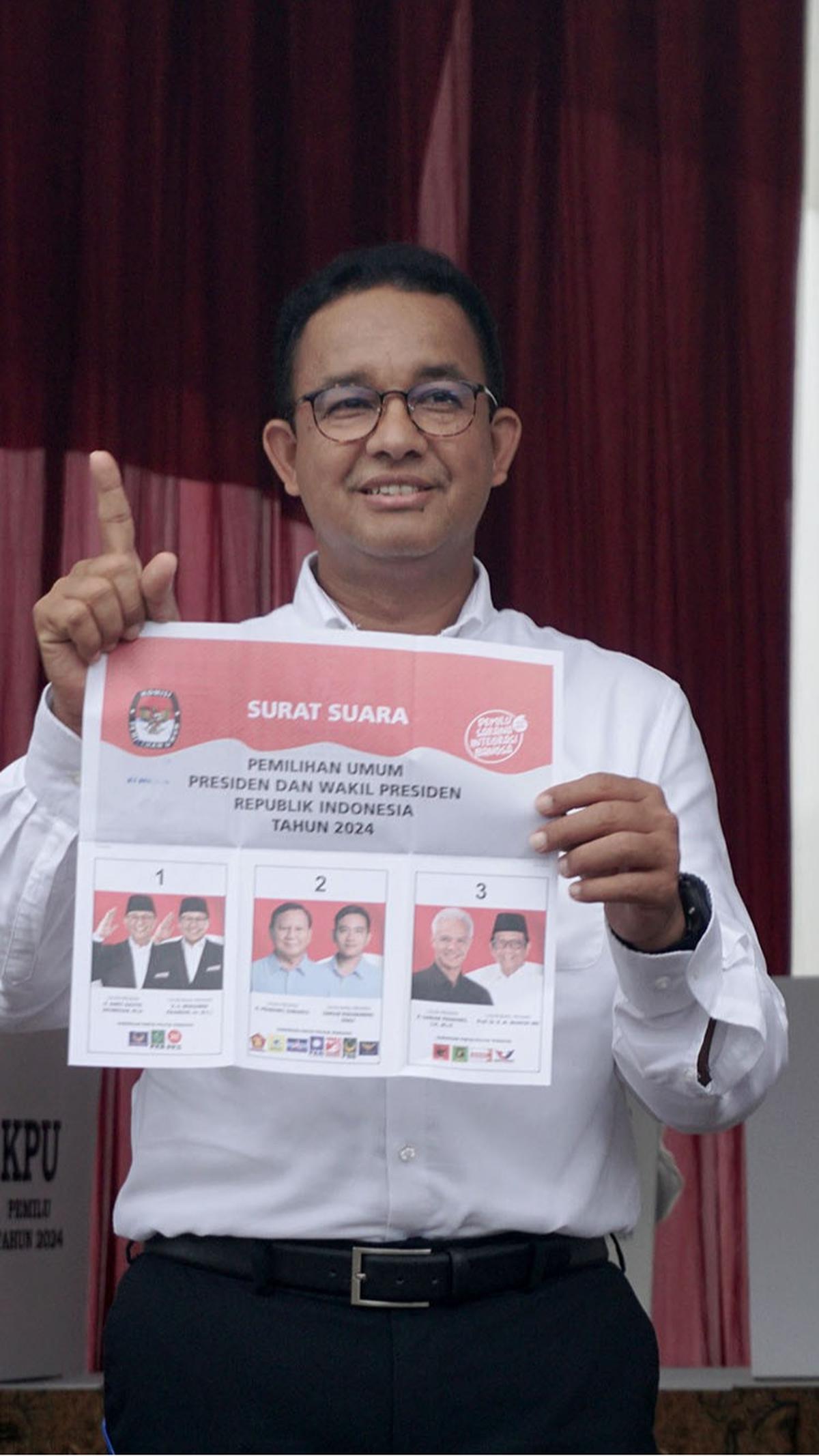 Usai mencoblos, Anies sempat menitipkan pesan kepada seluruh masyarakat bahwa saatnya perubahan. Foto Merdeka.com / Nanda F. Ibrahim<br>