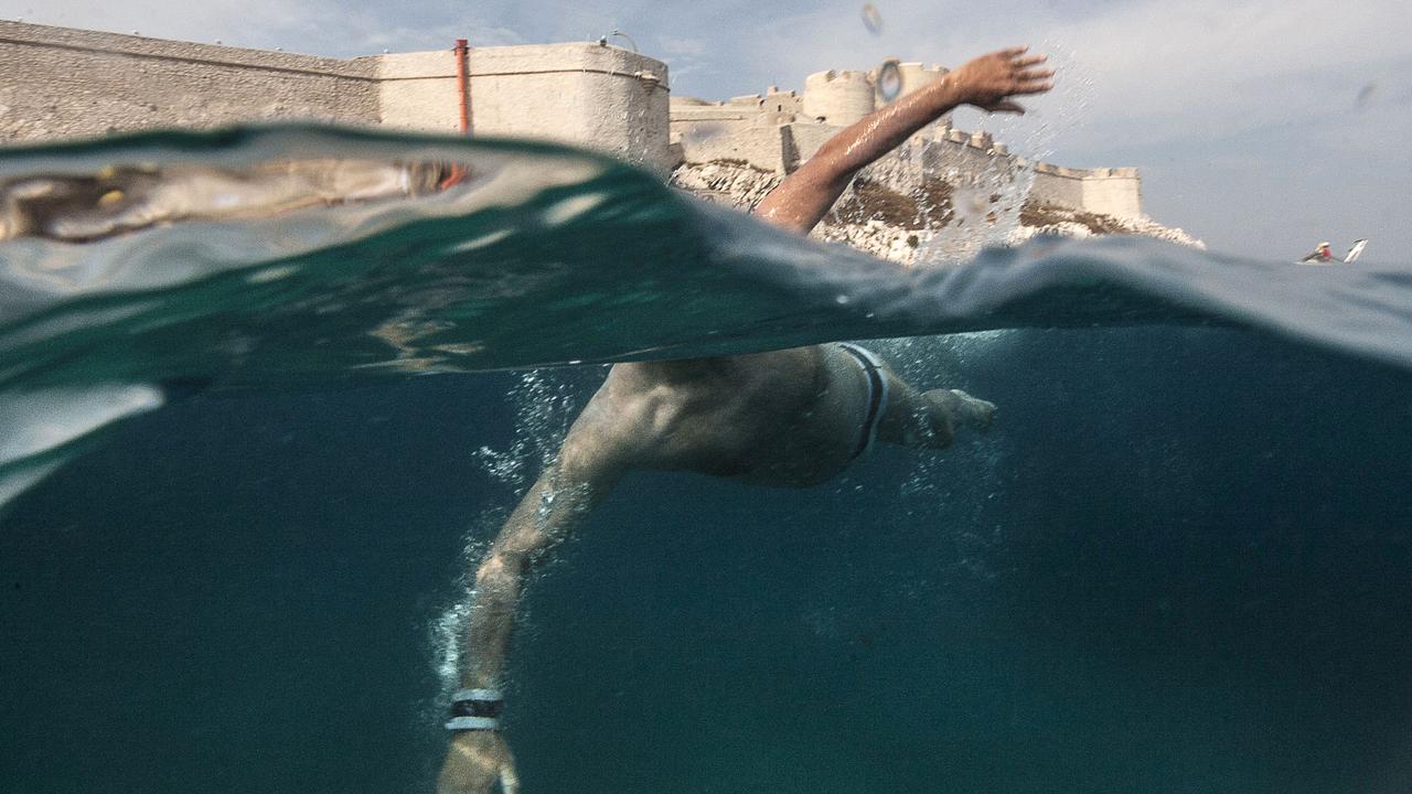 Prancis Gelar Lomba Renang yang Terinspirasi dari Cerita Legendaris