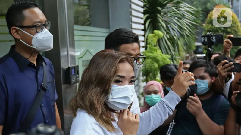 FOTO: Kasus Video Syur, Gisel Penuhi Panggilan Polda Metro Jaya