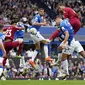 Meski berlangsung di Goodison Park, Liverpool langsung tancap gas dan berhasil menguasai permainan. (AP/Jon Super)