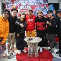 Indra Bekti prescon Hip Hop 29 Mars di kawasan Kemang, Jakarta Selatan, Rabu (19/2/2020). (Adrian Putra/Fimela.com)